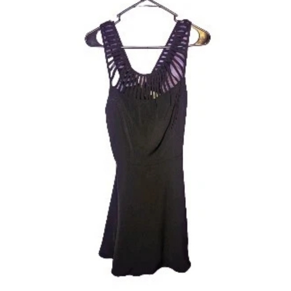 Forever 21 Contemporary Black Dress Size Small